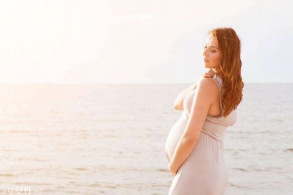 懷孕期間孕婦可以染頭發(fā)嗎