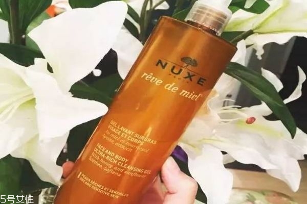 油性皮膚適合用氨基酸洗面奶嗎 不同膚質的洗面奶推薦