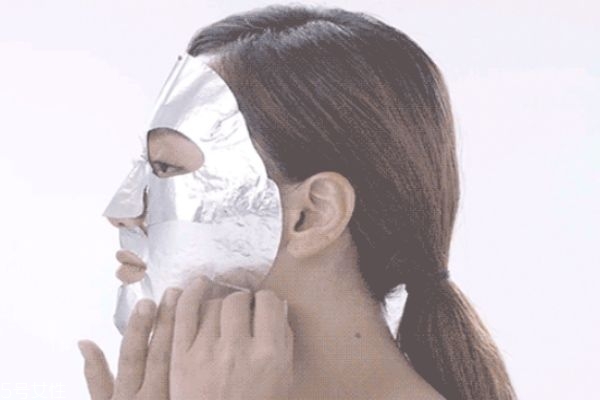 鋼鐵俠面膜敷完要洗嗎 鋼鐵俠面膜有哪些功能 鋼鐵俠面膜敷完要洗嗎 鋼鐵俠面膜有哪些功能