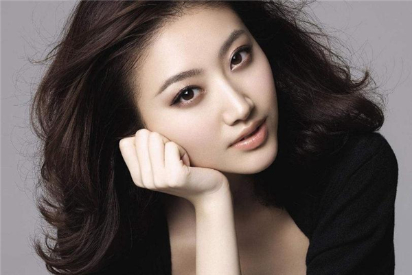 溶脂去眼袋多久恢復期 一個月以內(nèi)