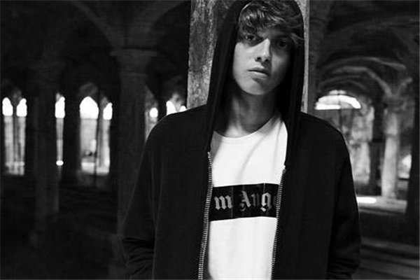 palm angels什么價(jià)位 奢侈品級(jí)別潮牌 palm angels什么價(jià)位 奢侈品級(jí)別潮牌