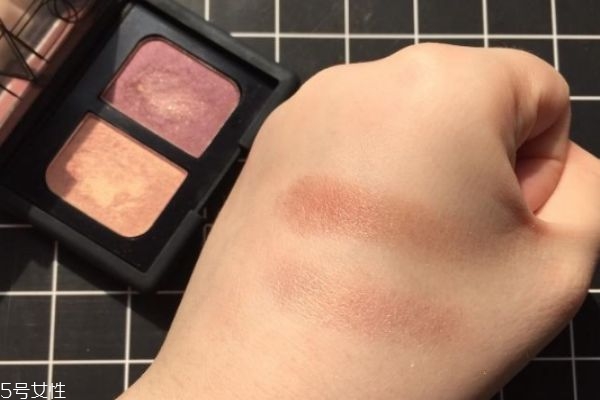 nars雙色眼影哪個(gè)好看 nars雙色眼影試色 nars雙色眼影哪個(gè)好看 nars雙色眼影試色