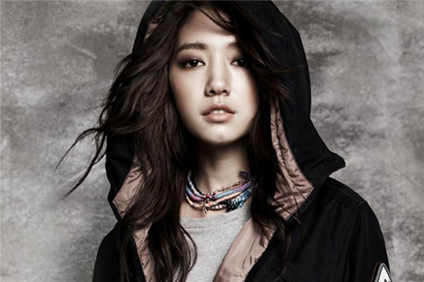 微笑唇手術(shù)幾天拆線(xiàn) 一周左右