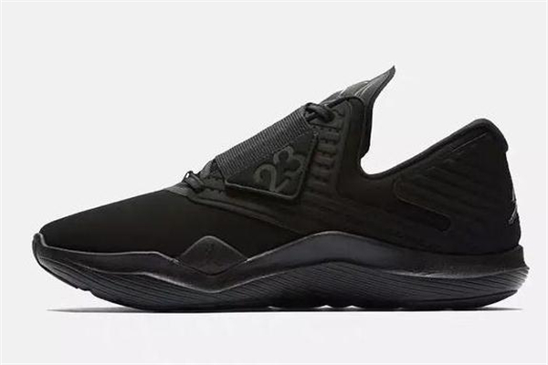 500元左右的實戰(zhàn)籃球鞋推薦 顏值和技術并存