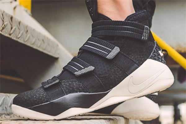 500元左右的實戰(zhàn)籃球鞋推薦 顏值和技術并存