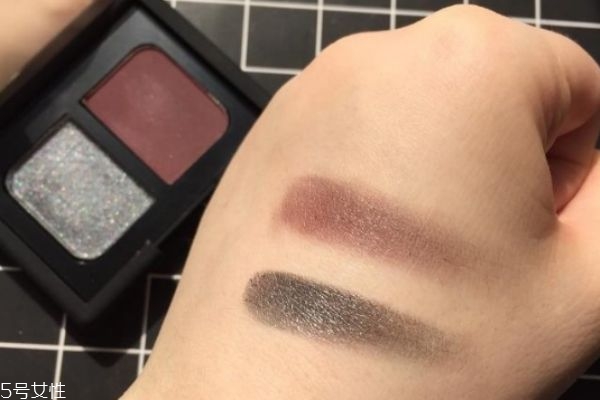 nars雙色眼影哪個(gè)好看 nars雙色眼影試色 nars雙色眼影哪個(gè)好看 nars雙色眼影試色