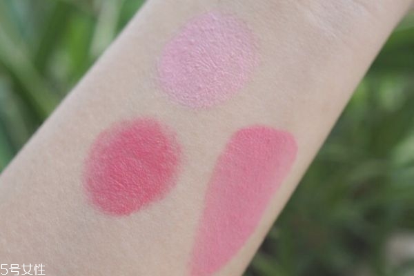 the saem雙色腮紅 得鮮雙色腮紅棒試色 the saem雙色腮紅 得鮮雙色腮紅棒試色