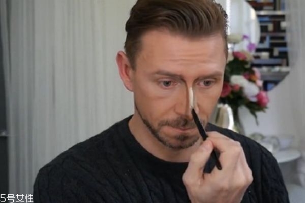 挺拔鼻子怎么畫 怎么畫鼻影顯立體 挺拔鼻子怎么畫 怎么畫鼻影顯立體