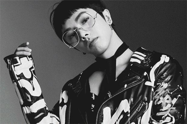 cissy shi是國產(chǎn)嗎 ins大熱配飾品牌 cissy shi是國產(chǎn)嗎 ins大熱配飾品牌