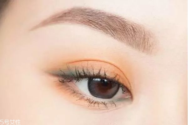 春夏浪漫約會妝教程 春夏清透日常眼妝教程 春夏浪漫約會妝教程 春夏清透日常眼妝教程