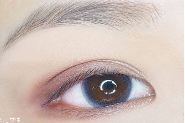 nars雙色眼影有什么顏色 nars雙色眼影畫法 nars雙色眼影有什么顏色 nars雙色眼影畫法