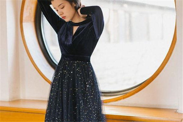 紗裙上的油漬怎么去掉 采用特殊溶劑 紗裙上的油漬怎么去掉 采用特殊溶劑