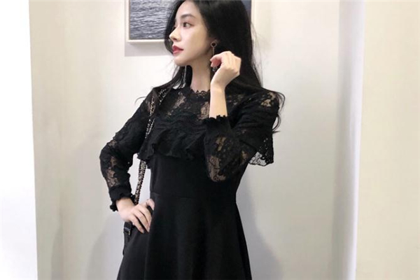 蕾絲裙染色了怎么辦 用小蘇打清洗 蕾絲裙染色了怎么辦 用小蘇打清洗