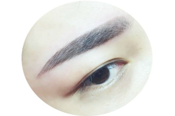 水霧眉跟粉黛眉有什么區(qū)別 霧狀眉化妝教程 水霧眉跟粉黛眉有什么區(qū)別 霧狀眉化妝教程