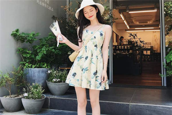 連衣裙會(huì)顯胖嗎 和款式有關(guān) 連衣裙會(huì)顯胖嗎 和款式有關(guān)