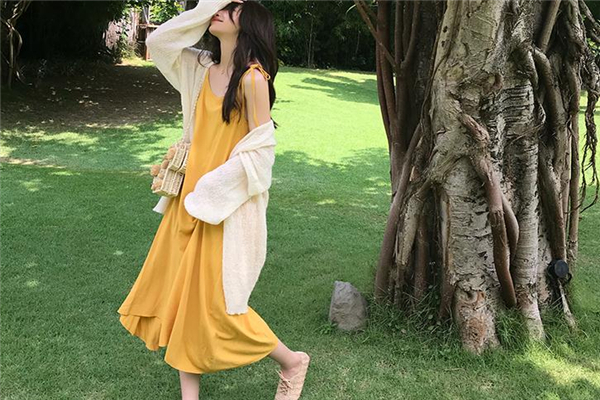 連衣裙怎么疊省空間 收納方法很重要 連衣裙怎么疊省空間 收納方法很重要