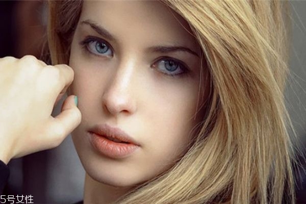 眼袋抽脂術(shù)有哪些后遺癥 眼袋吸脂會(huì)不會(huì)反彈 眼袋抽脂術(shù)有哪些后遺癥 眼袋吸脂會(huì)不會(huì)反彈