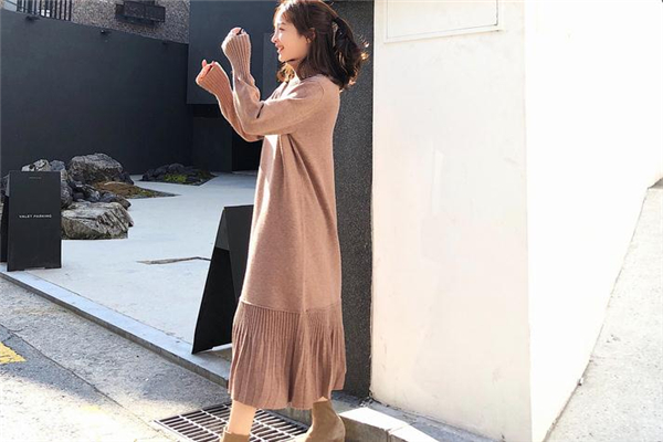 毛衣裙靜電粘身怎么辦 去靜電方法 毛衣裙靜電粘身怎么辦 去靜電方法