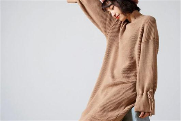 毛衣裙什么顏色好看 今年流行這幾款 毛衣裙什么顏色好看 今年流行這幾款