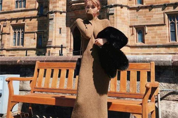 毛衣裙長(zhǎng)度到哪里最好 裙長(zhǎng)選擇訣竅 毛衣裙長(zhǎng)度到哪里最好 裙長(zhǎng)選擇訣竅