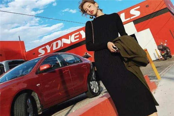 毛衣裙長(zhǎng)度到哪里最好 裙長(zhǎng)選擇訣竅