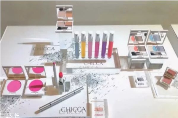 2019彩妝品牌新品 各大品牌2019年春季彩妝新品 2019彩妝品牌新品 各大品牌2019年春季彩妝新品