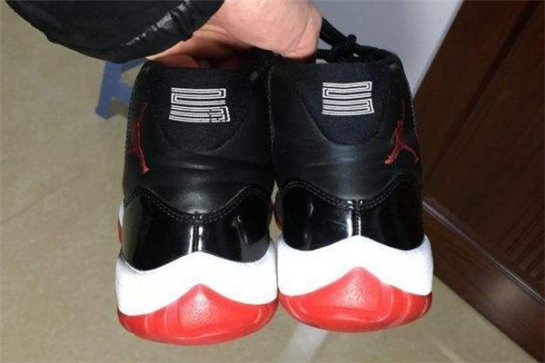 aj11黑紅復(fù)刻時間2019 年底壓軸配色