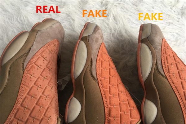 clot聯(lián)名aj13兵馬俑真假對(duì)比 aj13兵馬俑真假鑒定 clot聯(lián)名aj13兵馬俑真假對(duì)比 aj13兵馬俑真假鑒定