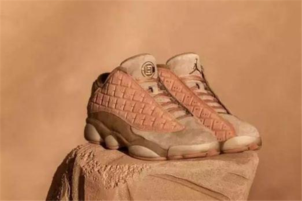 clot聯(lián)名aj13兵馬俑真假對(duì)比 aj13兵馬俑真假鑒定 clot聯(lián)名aj13兵馬俑真假對(duì)比 aj13兵馬俑真假鑒定