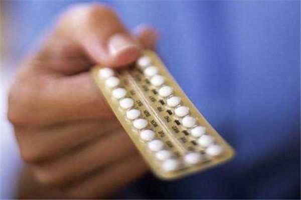 避孕藥應(yīng)該如何吃?要注意哪些事項(xiàng) 避孕藥應(yīng)該如何吃?要注意哪些事項(xiàng)