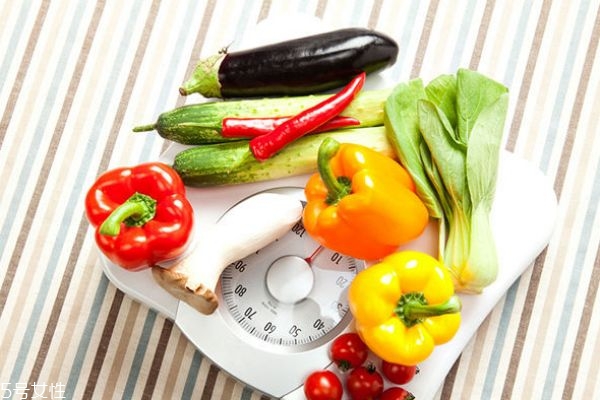 哪些食物吃了幫助減肥 減肥小竅門(mén)