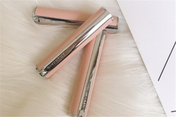 紀梵希小粉唇多少錢 紀梵希2019春季限定口紅