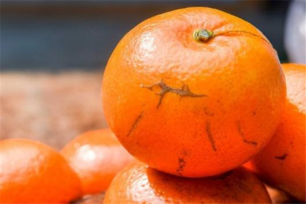 沃柑可以空腹吃嗎 對(duì)胃有傷害