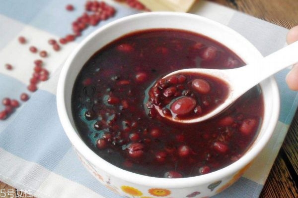 吃黑米粥會長胖嗎 黑米粥的搭配 吃黑米粥會長胖嗎 黑米粥的搭配