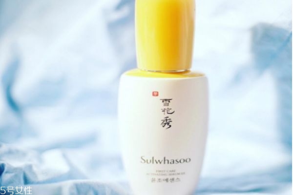 補(bǔ)水精華液哪個好 精華液的使用原則 補(bǔ)水精華液哪個好 精華液的使用原則