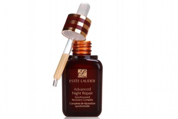 不同膚質(zhì)適合哪種精華液 不同膚質(zhì)年齡怎么選精華液 不同膚質(zhì)適合哪種精華液 不同膚質(zhì)年齡怎么選精華液