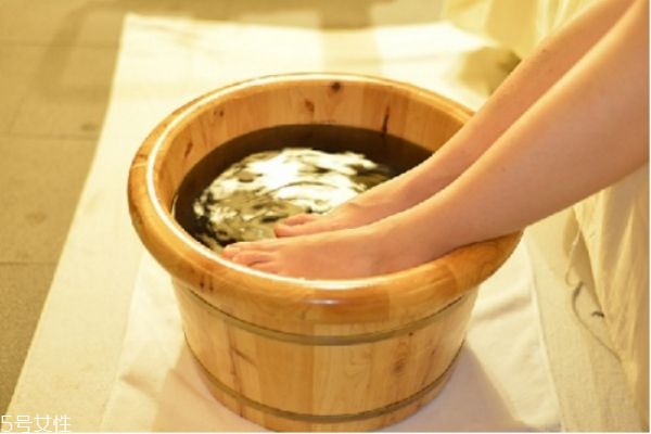 中醫(yī)治療腳氣病的好方法是什么? 中醫(yī)治療腳氣病的好方法是什么?