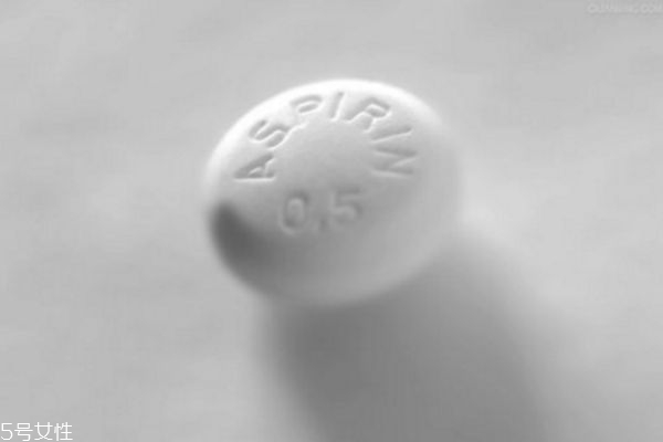 阿斯匹林能長期服用嗎 副作用有哪些 阿斯匹林能長期服用嗎 副作用有哪些