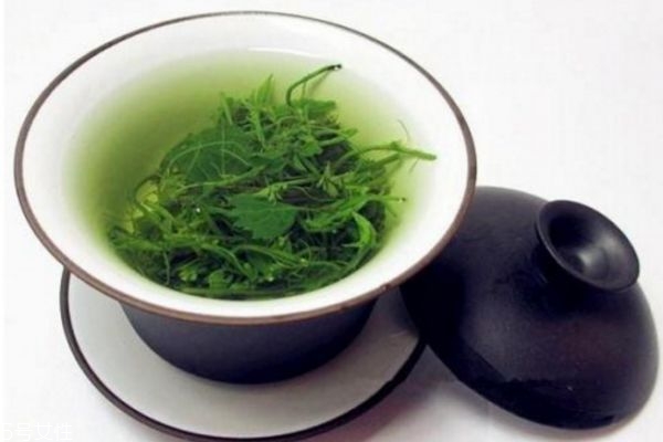 長(zhǎng)期喝絞股藍(lán)會(huì)傷腎嗎 絞股藍(lán)泡水的副作用