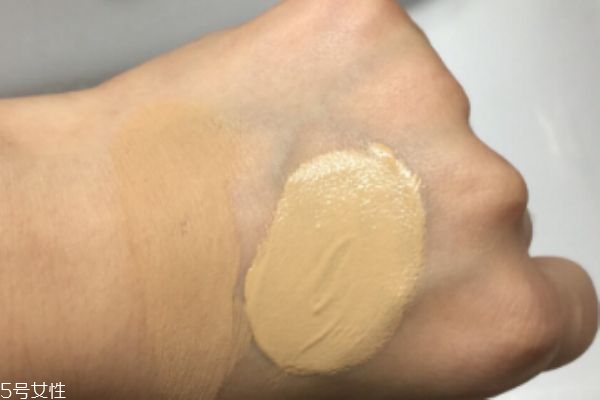 歐萊雅24小時粉底液怎么樣 歐萊雅24小時粉底液測評 歐萊雅24小時粉底液怎么樣 歐萊雅24小時粉底液測評