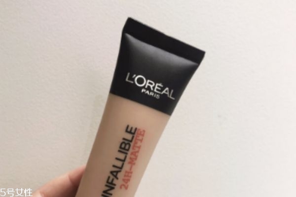 歐萊雅24小時粉底液色號 適合油皮入手 歐萊雅24小時粉底液色號 適合油皮入手