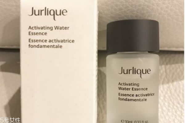 茱莉蔻精華水成分 茱莉蔻精華水使用方法 茱莉蔻精華水成分 茱莉蔻精華水使用方法