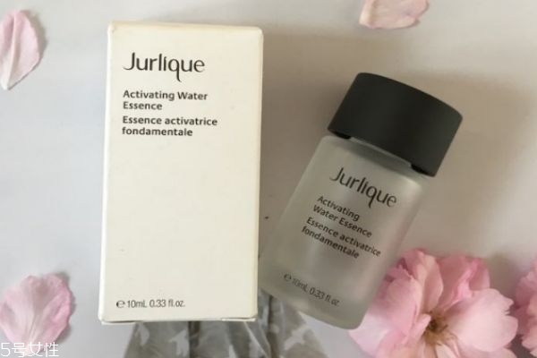 茱莉蔻精華水起泡沫 茱莉蔻精華水使用測(cè)評(píng)