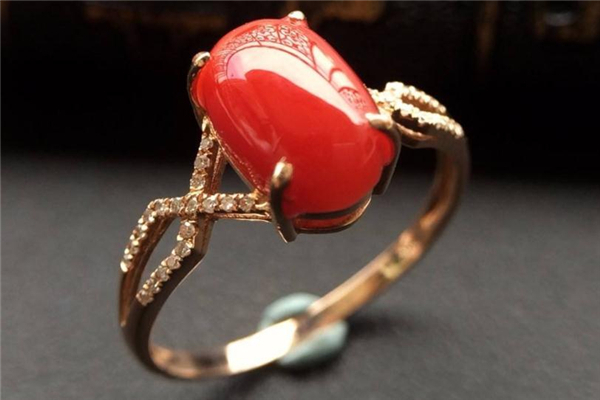 紅珊瑚戒指可以戴著睡覺嗎 不利于保養(yǎng) 紅珊瑚戒指可以戴著睡覺嗎 不利于保養(yǎng)