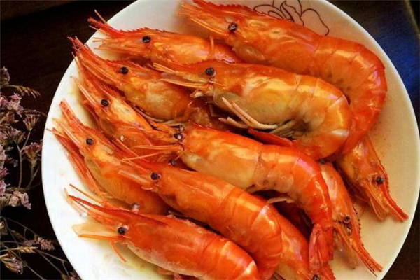 大頭蝦的營養(yǎng)價值 富含蛋白質(zhì) 大頭蝦的營養(yǎng)價值 富含蛋白質(zhì)