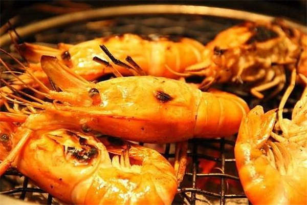 大頭蝦的營養(yǎng)價值 富含蛋白質(zhì) 大頭蝦的營養(yǎng)價值 富含蛋白質(zhì)