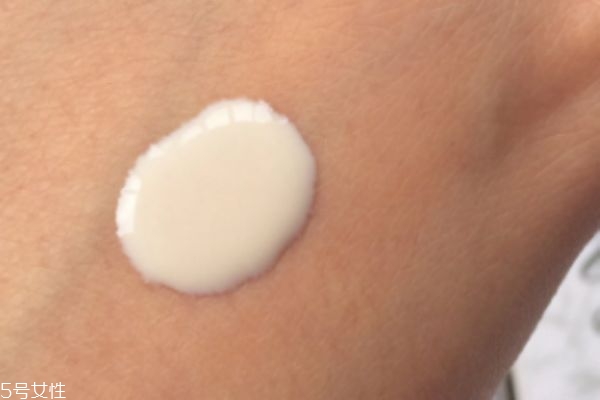 資生堂白胖子含酒精嗎 不含酒精香料 資生堂白胖子含酒精嗎 不含酒精香料