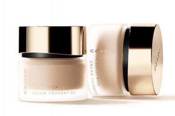 先遮瑕還是先隔離 遮瑕膏和隔離霜使用步驟 先遮瑕還是先隔離 遮瑕膏和隔離霜使用步驟