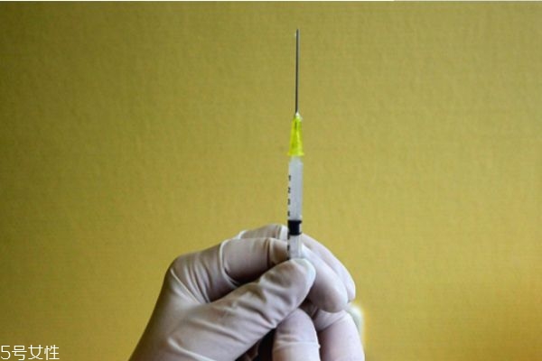 接種乙肝疫苗不良反應(yīng) 乙肝疫苗禁忌癥 接種乙肝疫苗不良反應(yīng) 乙肝疫苗禁忌癥