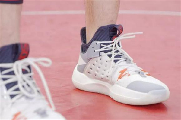 李寧音速7測評 音速7代實戰(zhàn)測評報告 李寧音速7測評 音速7代實戰(zhàn)測評報告